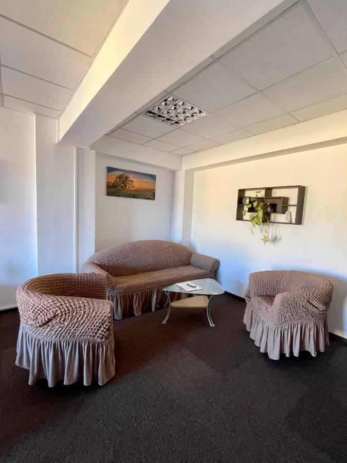 Luanaapartments # 43 オトペニ エクステリア 写真